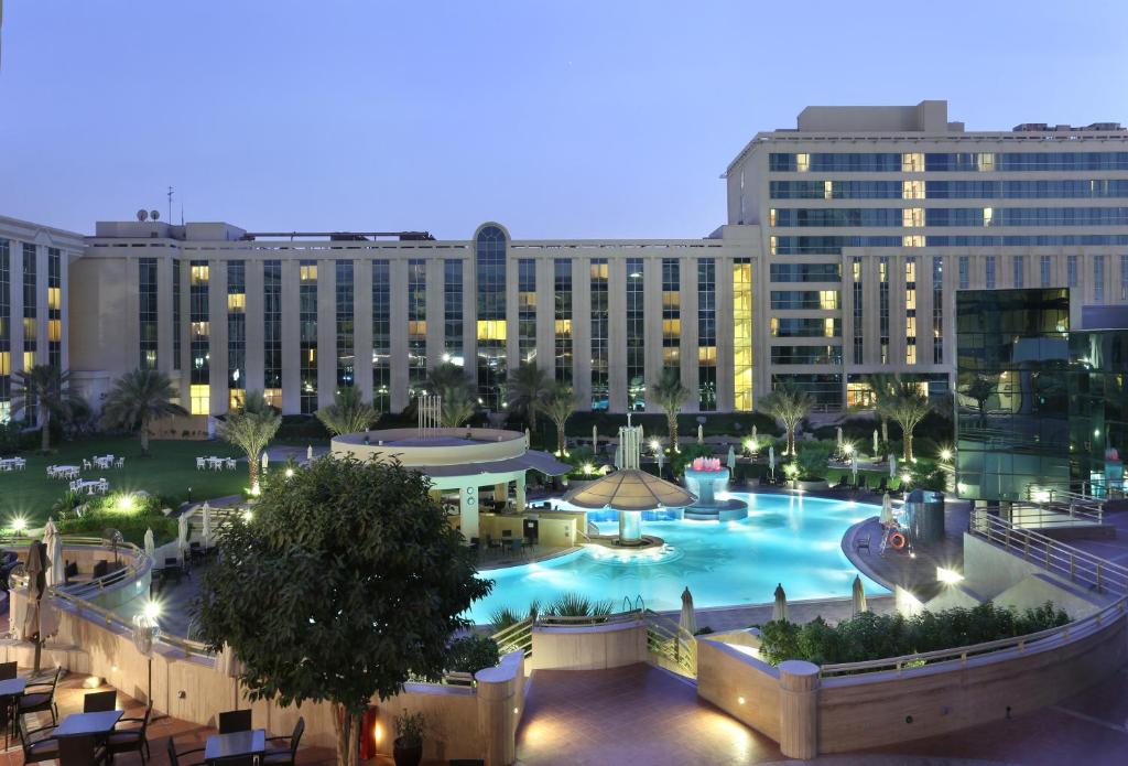 فندق ميلينيوم المطار دبي
