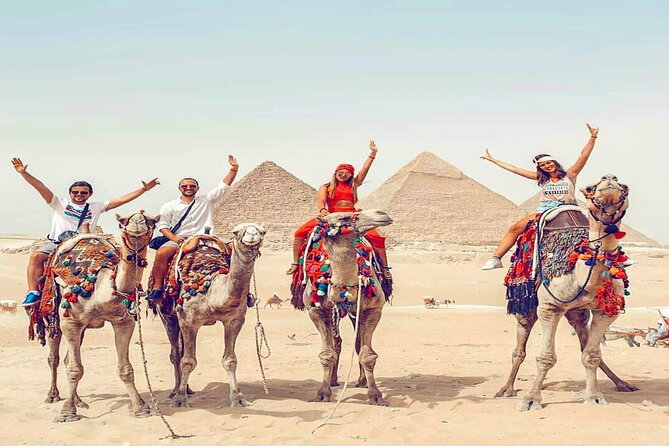 جولة خاصة إلى أهرامات الجيزة وأبو الهول والمتحف المصري